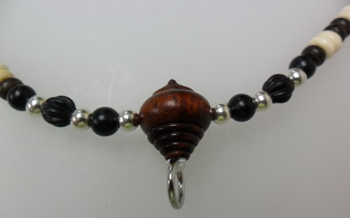 สร้อยกะลาตาเดียวแท้ๆ เข้มขลัง สวยเท่ห์ เฉพาะคุณเท่านั้น...