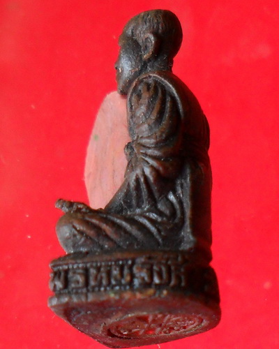 พระกริ่งรูปเหมือนสมเด็จโต วัดไชโย ปี ๒๕๔๑ 