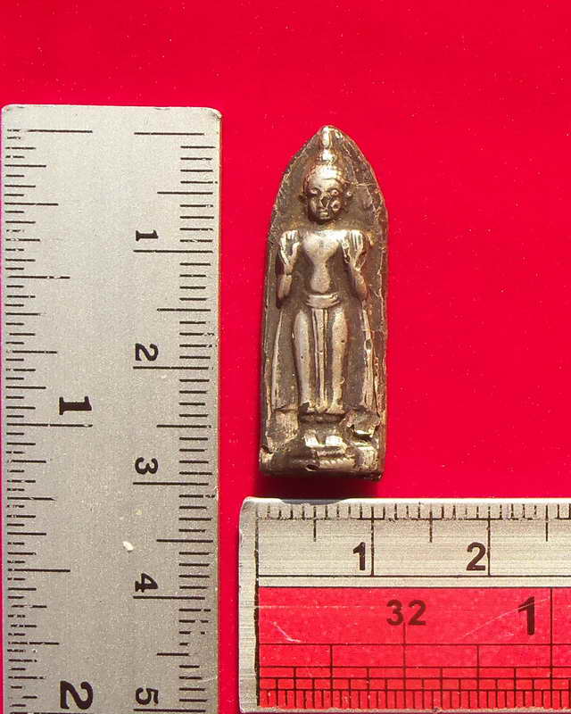 พระปางห้ามสมุทรเนื้อว่านหน้าเงิน กรุกำแพงเพชร องค์เดียวในโลก