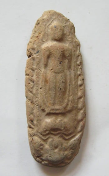 พระร่วงยืนเหยียบหัวจ้าวพยัคฆา กรุเจดีย์ 5 ยอด วัดห้วยเสือ จังหวัดเพชรบุรี หลวงปูศุขปลุกเสก ปี 2464 จ