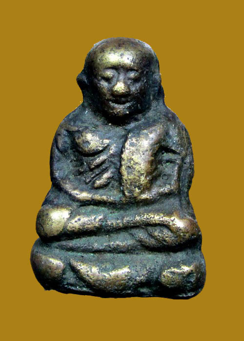 หลวงพ่อเงิน บางคลาน พิมพ์ขี้ตาสามชาย กรุวัดใหม่คำวัน