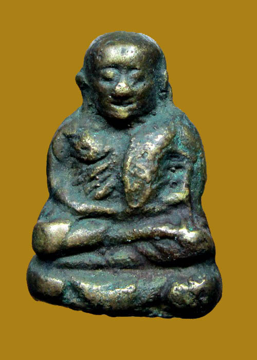 หลวงพ่อเงิน บางคลาน พิมพ์ขี้ตาสามชาย กรุวัดใหม่คำวัน