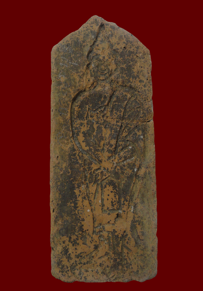 พระเนื้อดิน ประจำวันอาทิตย์. กรุวัดหวายเหนียว จ.กาญจณบุรี