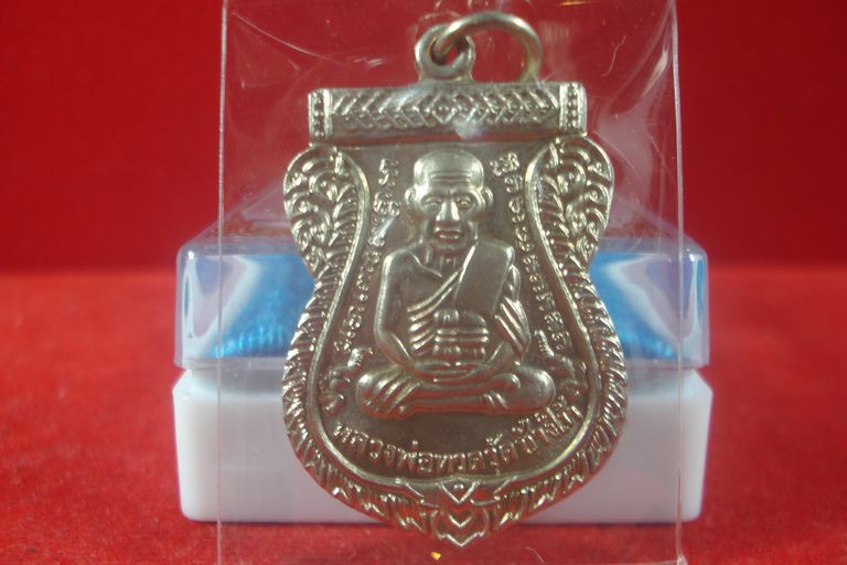 หลวงปู่ทวดรุ่น 100 ปี อาจารย์ทิม วัดช้างให้ ปี 2555 เนื้ออัลปากา