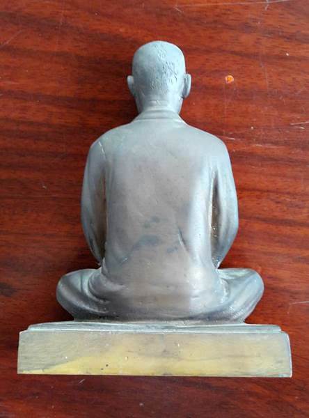 รูปเหมือนบูชาคุณแม่บุญเรือน วัดอาวุธ กรุงเทพฯ