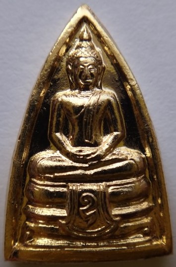  หลวงพ่อโสธรจิ๋ว หลวงปู่วิเวียรวัดดวงแข 8องค์เคาะเดียว