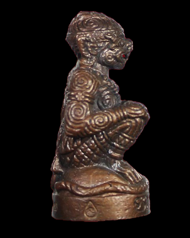 หนุมานมหาปราบไพรี หลวงปู่บัว ถามโก เนื้อสัมฤทธิ์ ก้นอุดผงผสมสีผึ้งหลวงปู่บัว กล่องเดิม