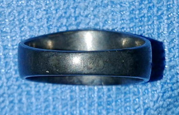 แหวนพระรัตนจักรรุ่นแรกเนื้อเงิน หลวงปู่ชื้น วัดญาณเสน จ.อยุธยา(หายาก)