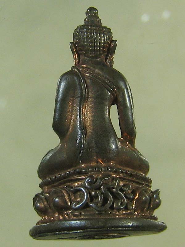 หนึ่งเดียวในเว็บกับที่สุดของความหายากกับพระกริ่งวัชระ วัดนิคมวชิราราม รุ่นแรก เนื้อนวะโลหะ ผิวไฟแดง