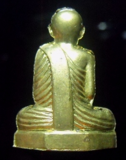 **วัดใจ**รูปเหมือนปั๊ม หลวงปู่เจิอ วัดกลางบางแก้ว อายุครบ 7 รอบ รุ่นก้นลายเซ็นต์ ปี ๒๕๕๒**พร้อมกล่อง