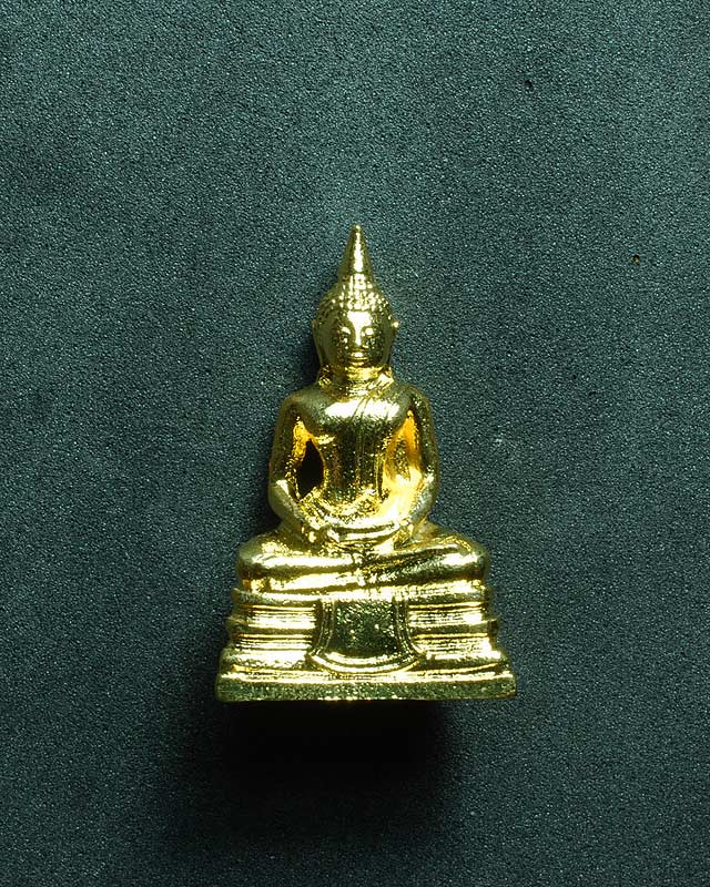 พระกริ่งหลวงพ่อโสธร ปี2530 เนื้อกะไหล่ทอง