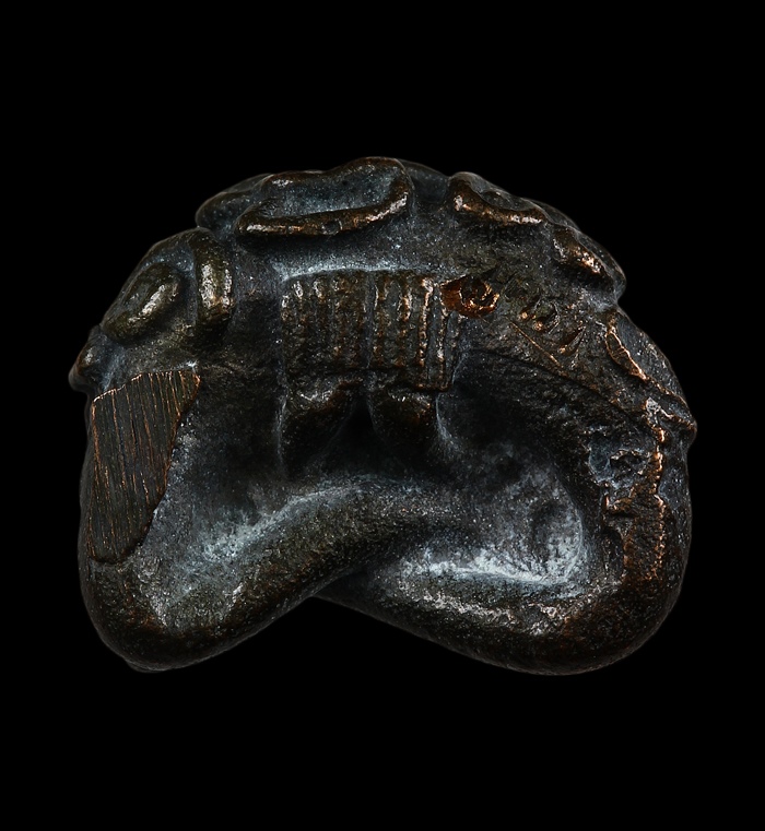 พระปิดตายันต์ยุ่ง หลวงปู่คร่ำ ยโสธโร วัดวังหว้า ระยอง เนื้อนวะโลหะ (02) 