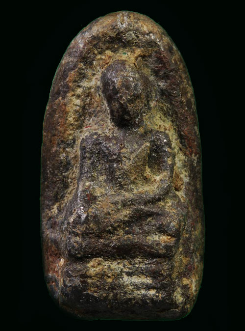 พระรอดเนื้อชิน สวยครับ.................................