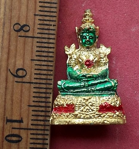 วัดใจเริ่ม 10 บาท กับ พระแก้วมรกต วัดคีรีวัน จ.นครนายก ....AG281