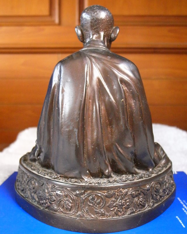 ครูบาน้อย วัดศรีดอนมูล เชียงใหม่ 5 นิ้ว