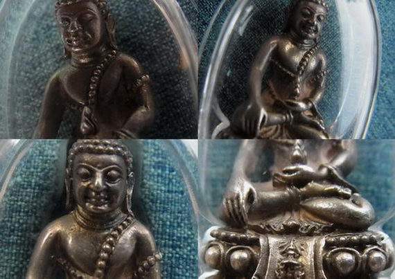 พระกริ่งคุ้มเกล้า เนื้อเงิน ปี 22