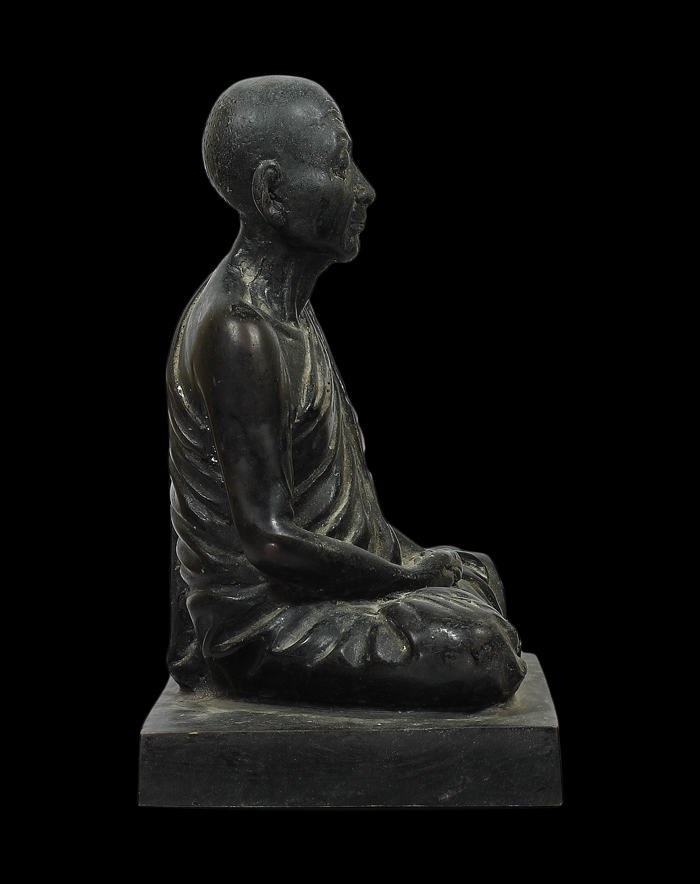 พระบูชา หลวงปู่...??? , หลวงพ่อ...??? หน้าคุ้นๆ แต่นึกอย่างไร ก็นึกไม่ออก