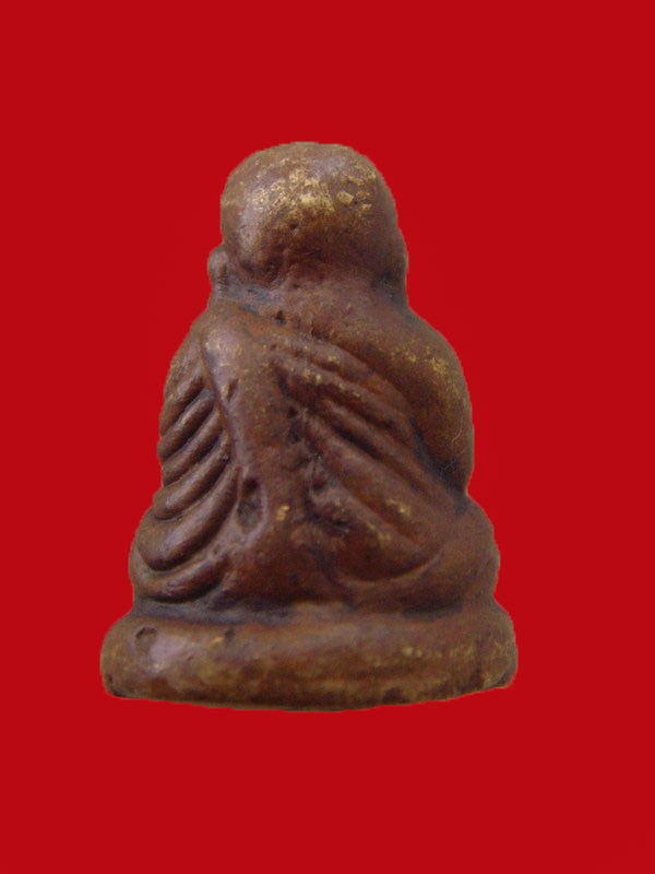 รูปหล่อหลวงพ่อเงิน เก่าครับ