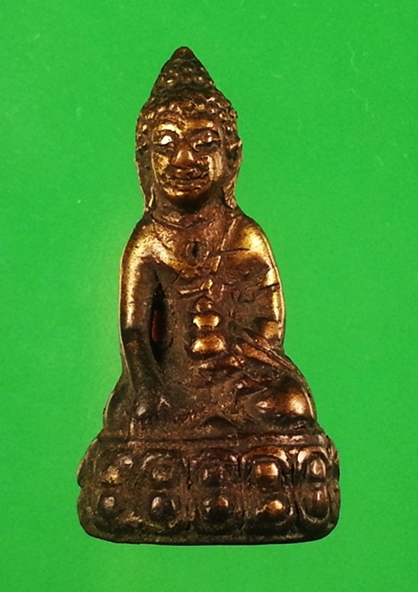 พระกริ่ง วัดประสาทบุญญาวาส