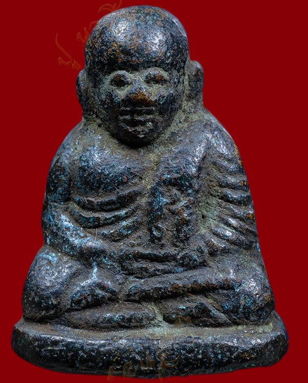 หลวงพ่อเงิน วัดบางคลาน จังหวัด พิจิตร รุ่นปืนแตก พิมพ์นิยมเศียรกลม ปี ๒๕๒๘ (๒) 