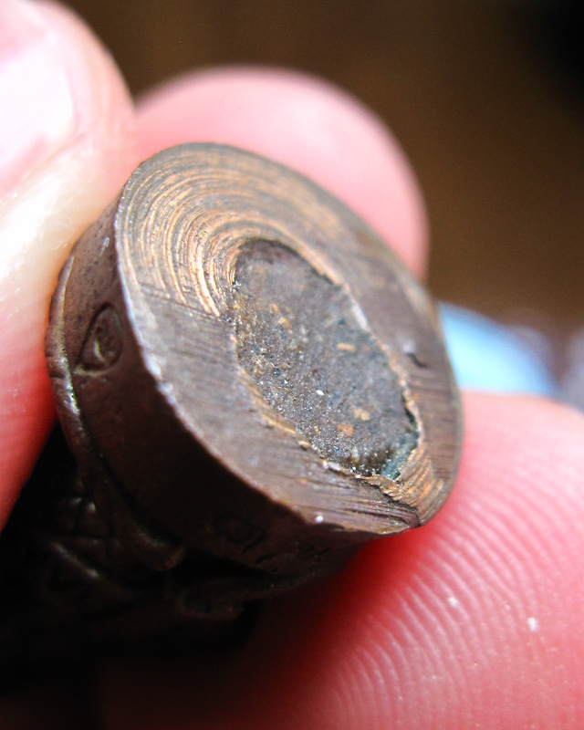 หนุมานมหาปราบไพรี หลวงปู่บัว ถามโก วัดศรีบุรพาราม จ.ตราด เนื้อทองแดงผสมสัมริด ก้นอุดผงผสมสีผึ้ง