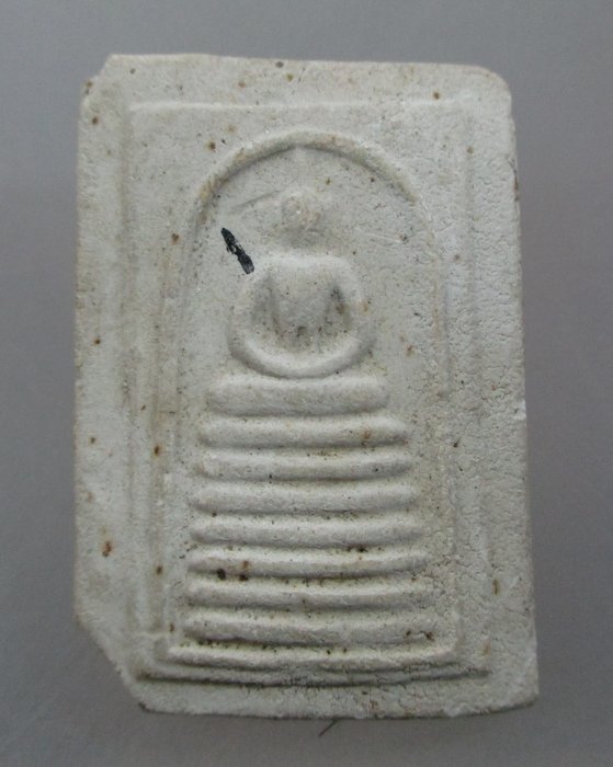 ๔๐ บาท...พระสมเด็จ รุ่นแรก หลวงพ่อเกษม วัดม่วง จ.อ่างทอง ผสมเกศา