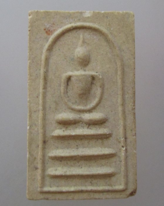 ๒๐ บาท ...พระสมเด็จหลวงพ่อพร วัดดอนเมือง จ.กรุงเทพ