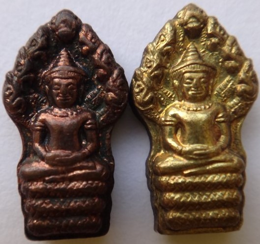 ปรกใบมะขาม มงคลเกษม83 หลวงพ่อเกษม  2ชุด เคาะเดียว