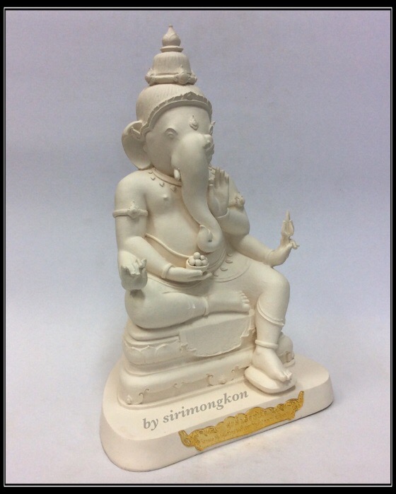 พระพิฆเนศแบ่งภาคหนุมาน (พระอาทยันตะปรภู) รุ่น สุข สำเร็จทันใจ ขนาดบูชา สูง 11นิ้ว พิมพ์กรรมการ