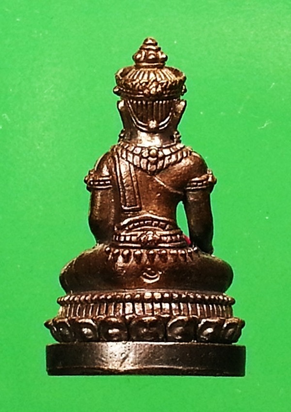 พระกริ่งชัยวัฒน์ จอมสุรินทร์มหาเศฐษฐี หลวงปู่หงษ์ พรหมปัญโญ สุสานทุ่งมน จ.สุรินทร์ (1)