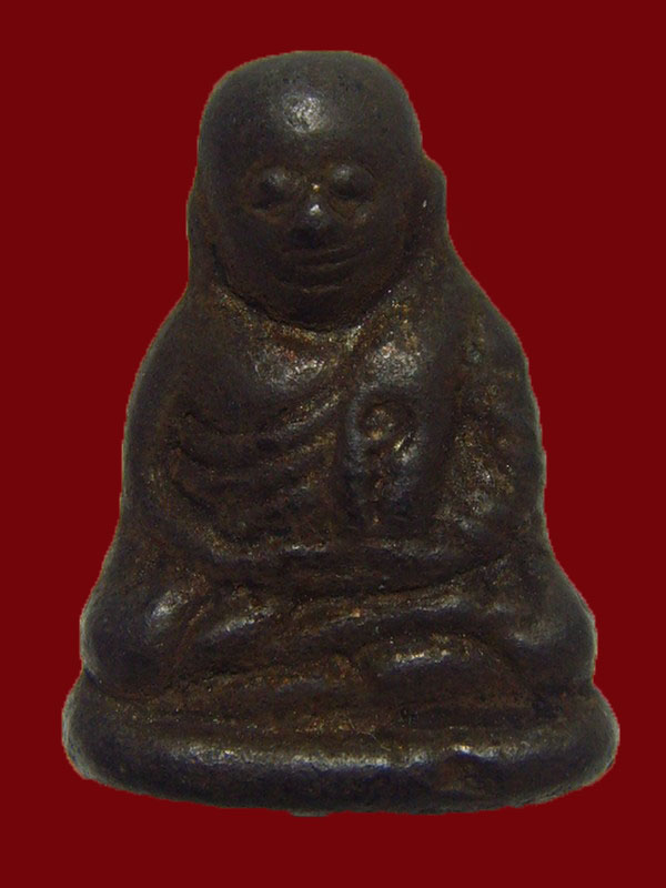 รูปหล่อหลวงพ่อเงิน วัดบางคลาน รุ่นฟ้าคำรณ เนื้อโลหะเก่าจัดๆ ตอกโค้ตคมชัด คัดสวยสุดๆ ครับ