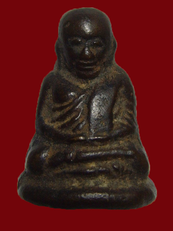 เป็นอีกพิมพ์หนึ่งของหลวงพ่อเงิน พิมพ์นิยม วัดทุ่งน้อยปี35 เบาๆ