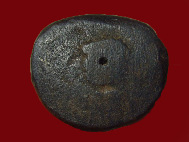 เป็นอีกพิมพ์หนึ่งของหลวงพ่อเงิน พิมพ์นิยม วัดทุ่งน้อยปี35 เบาๆ