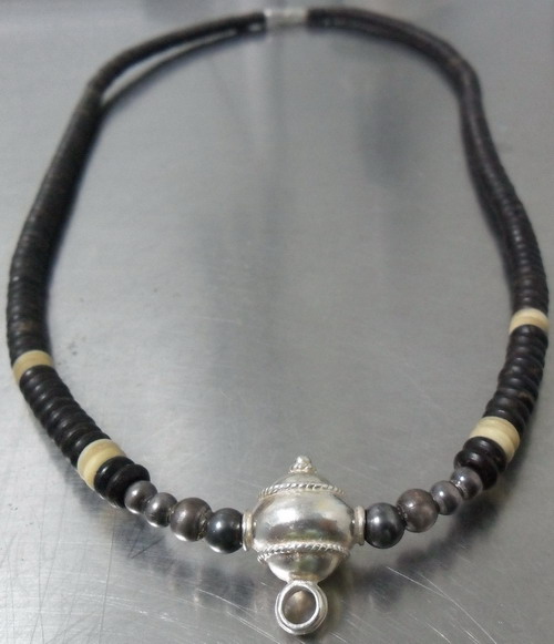 สร้อยกะลาตาเดียวแท้ๆ(มือสอง)