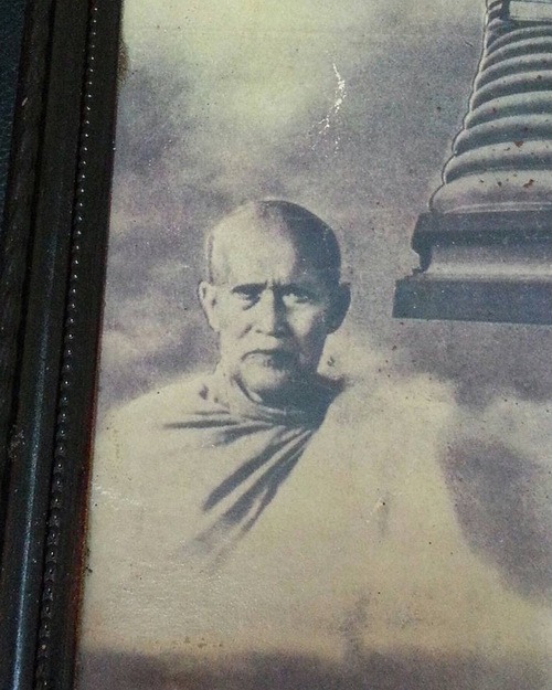 สุดยอดฉากรูปภาพบูชาพ่อท่านคล้าย วัดธาตุน้อย หลวงปู่เฟื่อง วัดคงคาเลียบ อ.หาดใหญ่ จ.สงขลา สร้างปี2505