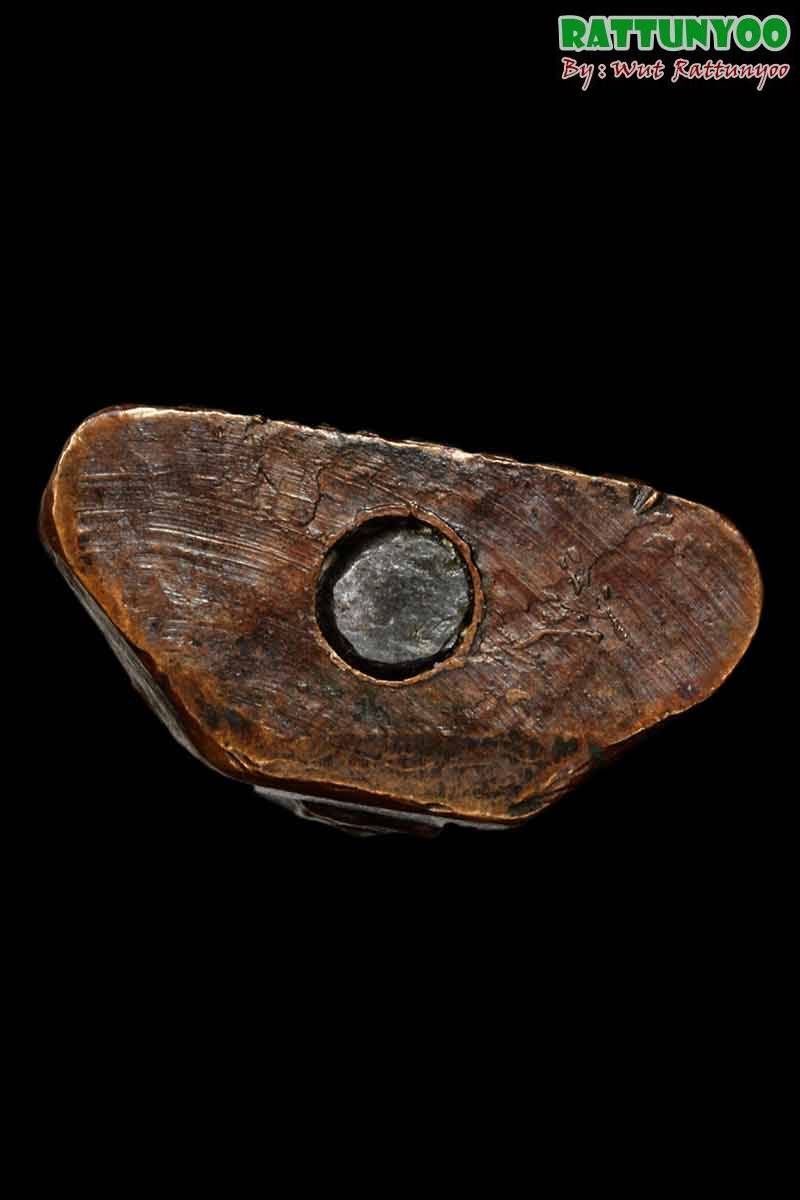 รูปเหมือนหลวงพ่อชม วัดตลุก อ.สรรคบุรี จ.ชัยนาท สร้าง พ.ศ. 2515