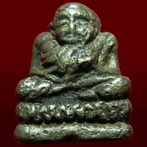 พระสังกัจจายน์หลวงพ่อหริ่ง วัดตะบอง