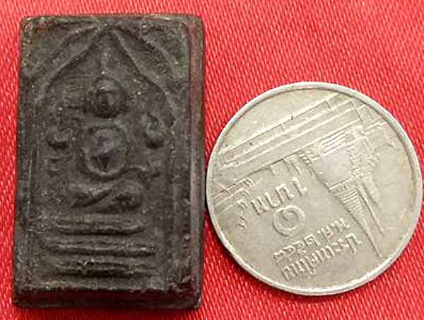 *พระผงกรุวัดนก อ่างทอง พิมพ์ใหญ่ข้างยันต์ นิยม*