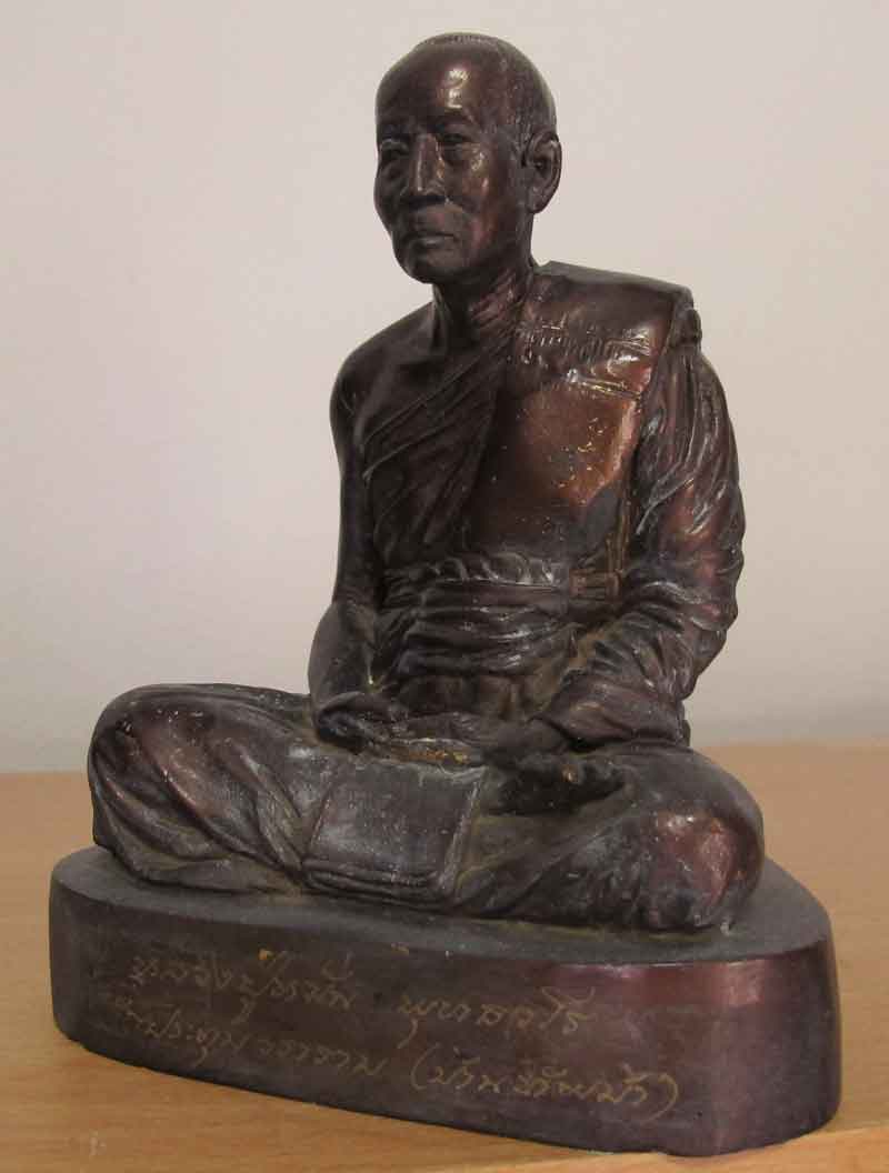 พระบูชา5นิ้ว หลวงปู่หมั่น พุทธาวโร วัดประทุมวราราม บ้านทัพม้า จ.มหาสารคาม 