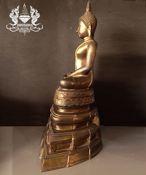  +++ พระบูชาพระพุทธสิหิงค์ วัดบางพลีใหญ่กลาง ปี 2529 เนื้อโลหะ หน้าตัก 9 นิ้ว +++