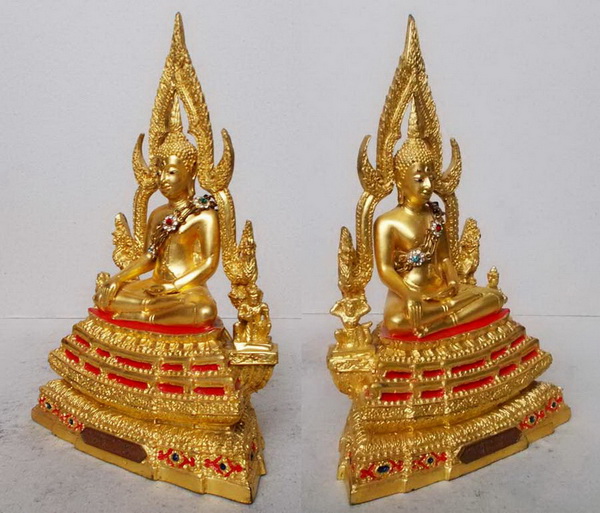 พระพุทธชินราช จ.พิษณุโลก หน้าตัก 3 นิ้ว เนื้อโลหะปิดทอง ซุ้มถอดได้ ตอกเลขไทย