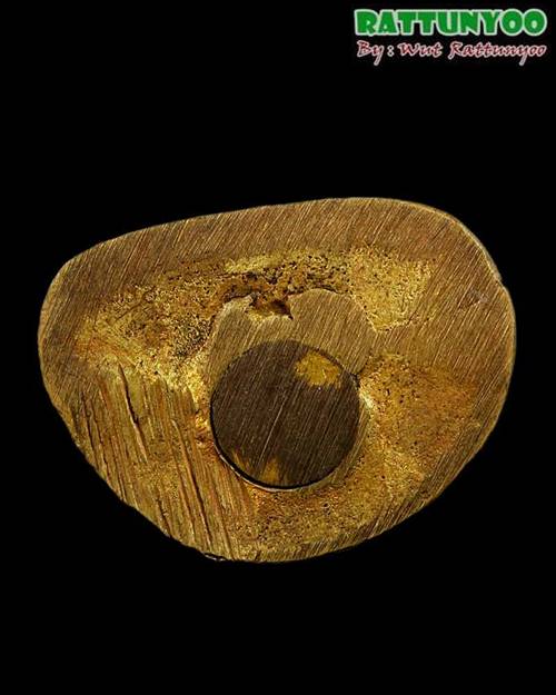 รูปหล่อหลวงพ่อเงิน บางคลาน วัดท้ายน้ำ รุ่นช้างคู่ ปี 2526 พิมพ์ใหญ่รู