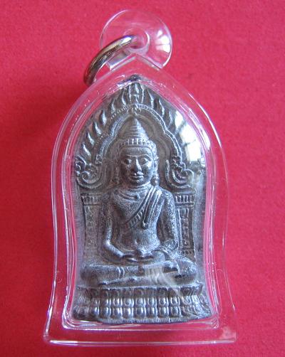 เหรียญหล่อซุ้มขุนพลเล็ก เนื้อชินปรอท พร้อมจารด้านหลัง หลวงพ่ออุ้น สร้างปี44...เคาะเดียวแดง...