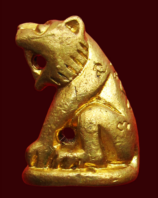 เสือเจ้าทรัพย์มหาเศรษฐี รุ่นแรก ออกวัดประทุน หลวงปู่บัว ถามโก วัดศรีบุรพาราม จ.ตราด เนื้อทองเหลือง