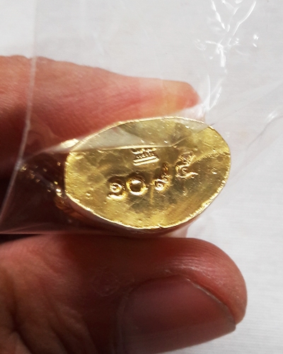 พระกริ่ง-พระชัยวัตน์ ชินบัญชร 7 รอบ หลวงพ่อสิน เนื้อกระใหล่ทอง