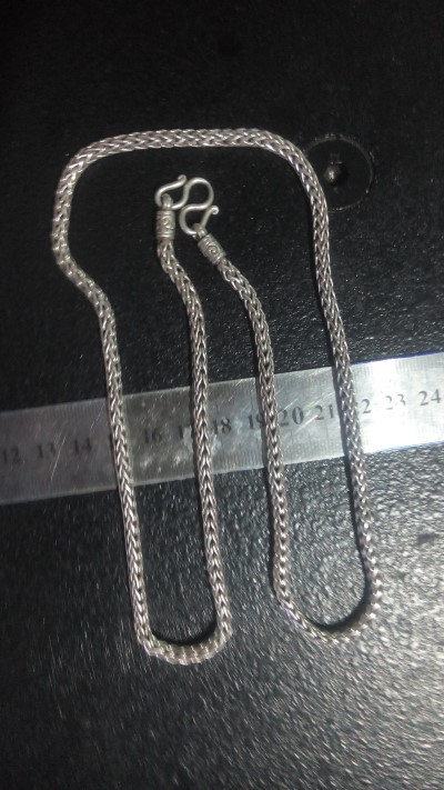 สร้อยเงินแท้หนัก3บาทกว่า(มือ2)