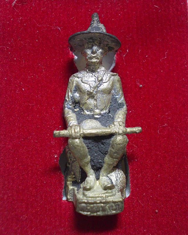 รูปหล่อเบ้าทุบพระเจ้าตากหล่อดินไทยโบราณ สร้างเพียง 1000 องค์ หลวงพ่อตัด วัดชายนา