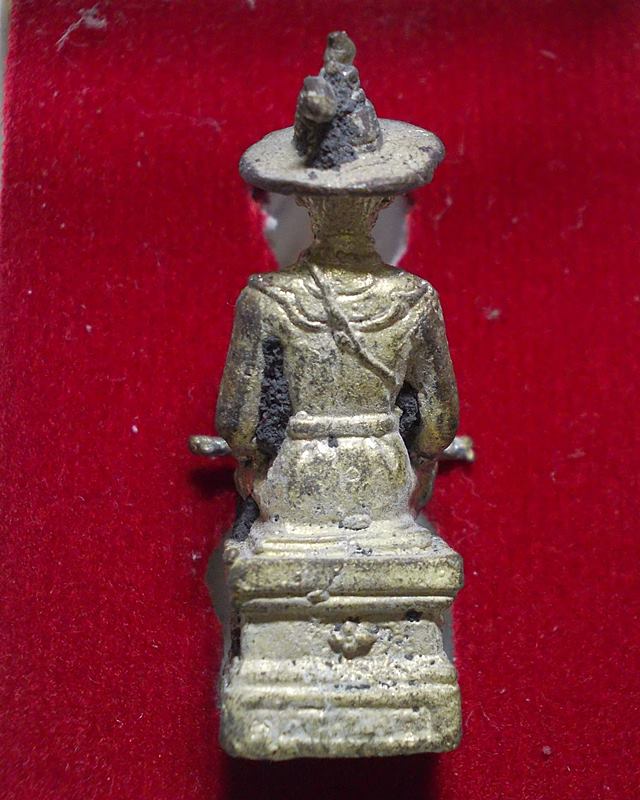 รูปหล่อเบ้าทุบพระเจ้าตากหล่อดินไทยโบราณ สร้างเพียง 1000 องค์ หลวงพ่อตัด วัดชายนา