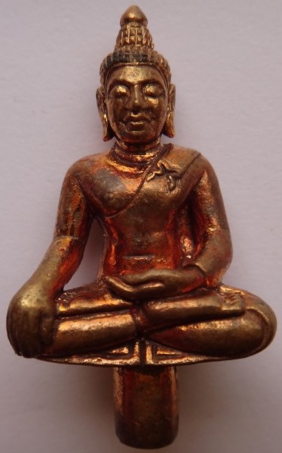  พระยอดธงรุ่นแรกหลวงพ่อจำลองวัดเจดีย์แดงเคาะเดียว250