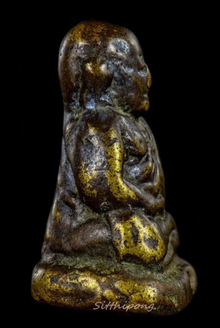 หลวงพ่อเงิน พิมพ์ขี้ตา วัดบางคลาน